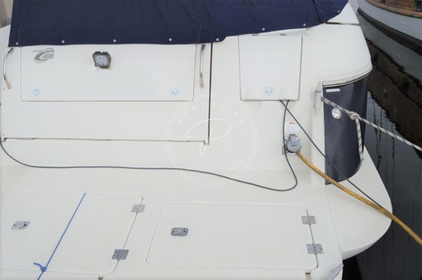 2005 CRUISERS YACHTS 400