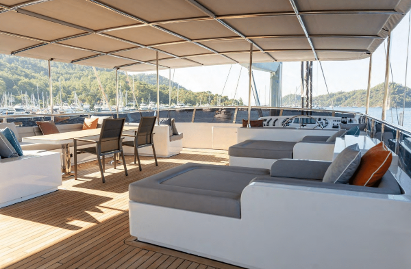 2023 MOTOR SAILOR 47 M