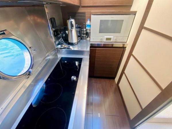 2012 AZIMUT 62S