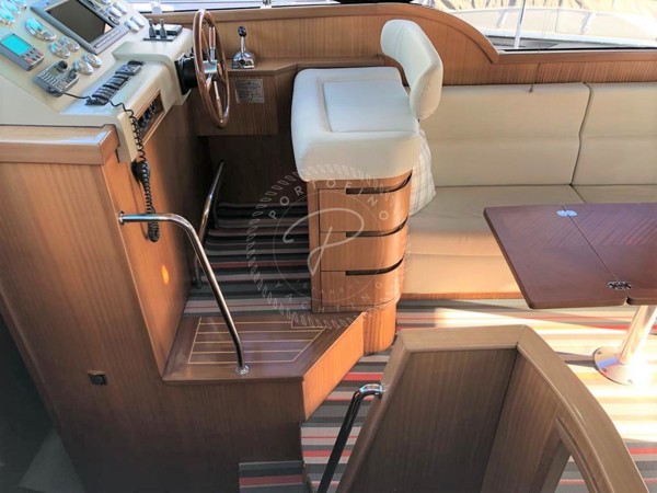 2011 VIKING MARIN 405 FLY