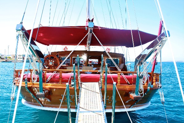 2002 LUXURY GULET 24 M