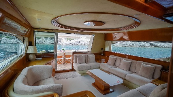 1999/2010 FERRETTI YACHTS 72