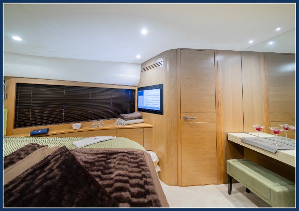 2014 PRINCESS 82