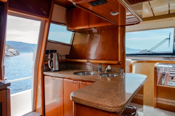 1999/2010 FERRETTI YACHTS 72