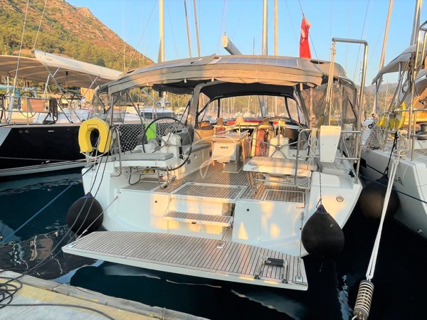 2017 BENETEAU OCEANIS 41.1