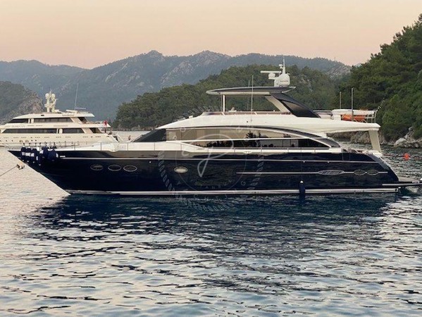 2014 PRINCESS 82