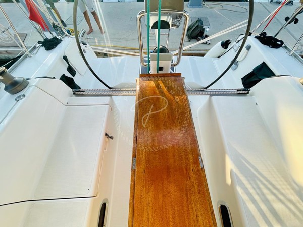 2011 DEHLER VARIANTA 44