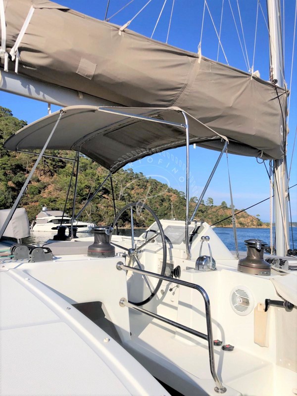 2011 LAGOON 450