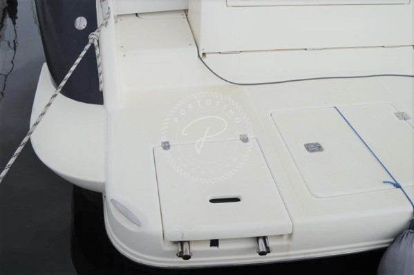 2005 CRUISERS YACHTS 400