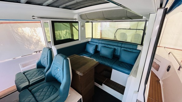 2021 AXOPAR 37 XC CROSS CABIN BRABUS LINE