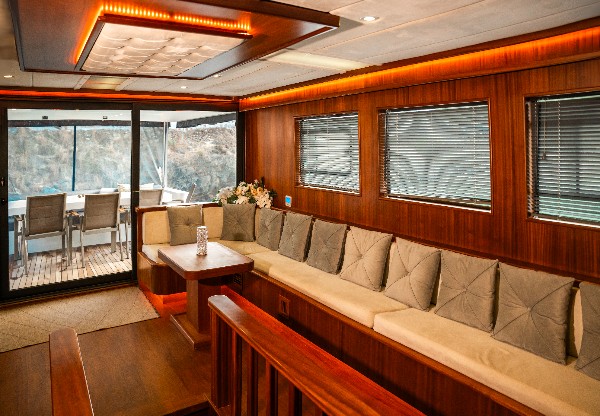 2023 CUSTOM TRAWLER 22 M