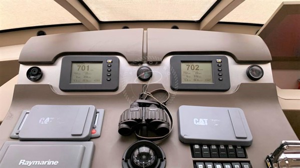 2009 NUMARINE 55 FLY