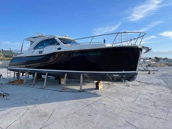 2013 CUSTOM LOBSTER 11M