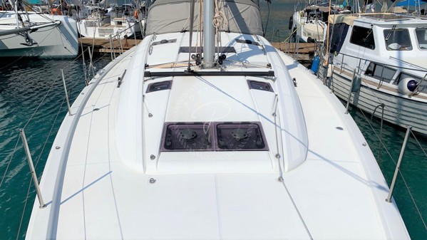 2018 JEANNEAU 51