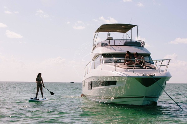 2021 PRESTIGE 460 FLY