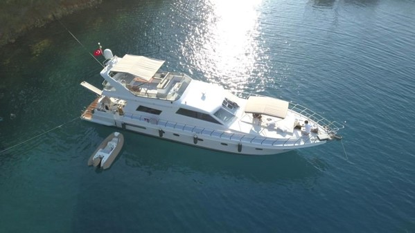 2012 CUSTOM 22M