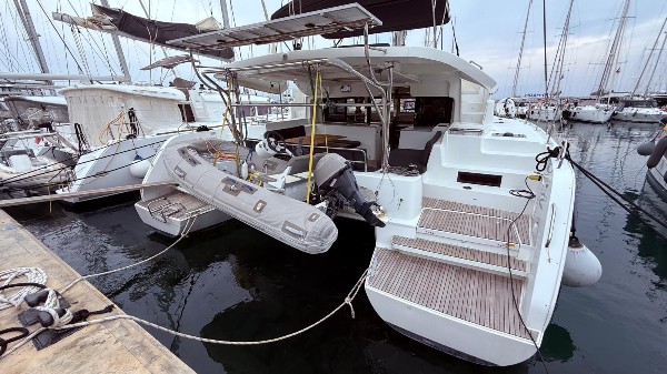 2020 LAGOON 46 OWNER'S VERSION