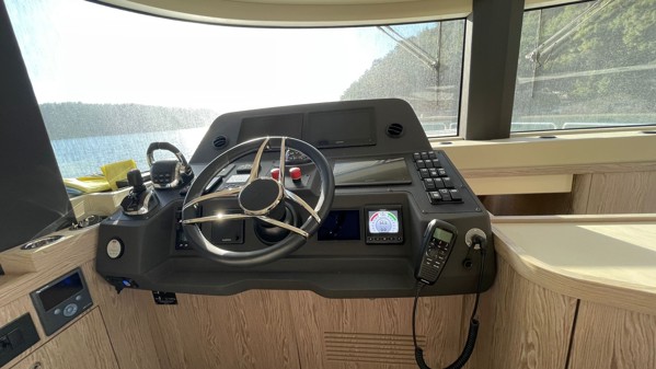 2022 SIRENA 58