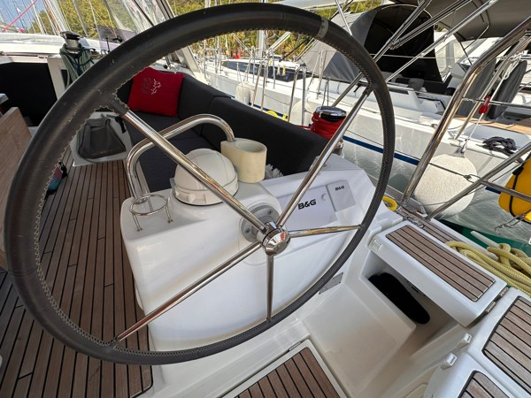 2016 BENETEAU OCEANIS 48