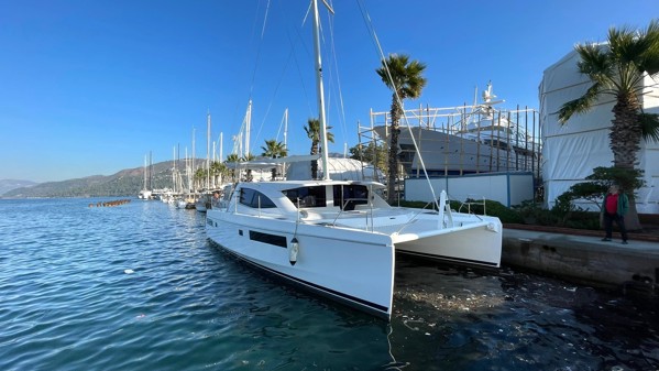 2013 LEOPARD 48