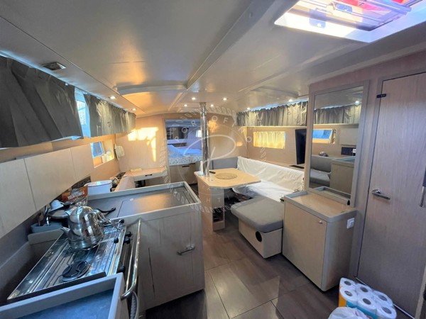 2017 BENETEAU OCEANIS 41.1