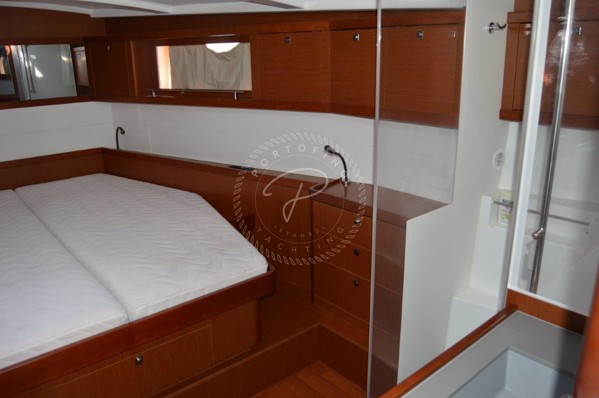 2015 BENETEAU OCEANIS 48
