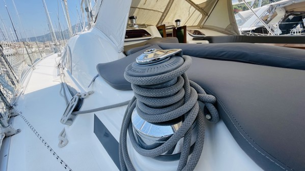 2008 BAVARIA VISION 50