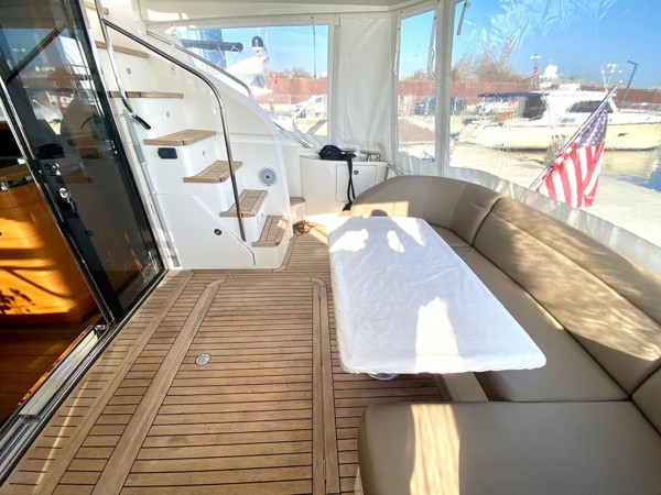 2015 PRINCESS 52