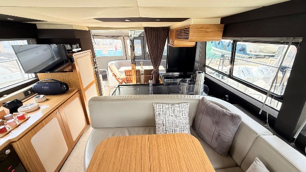 2015 AZIMUT MAGELLANO 43