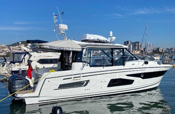 2021 JEANNEAU MERRY FISHER 1095