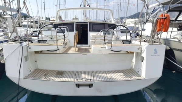 2016 BENETEAU SENSE 55