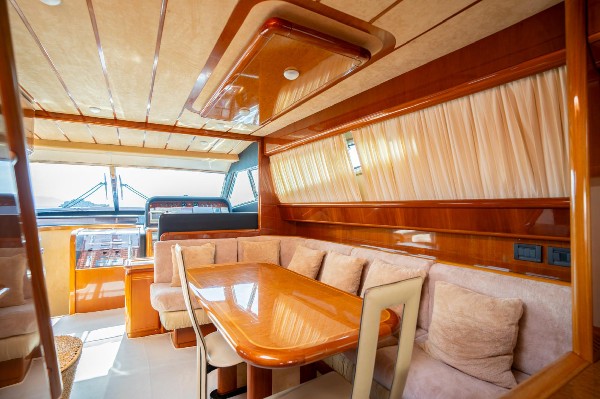 1999/2010 FERRETTI YACHTS 72