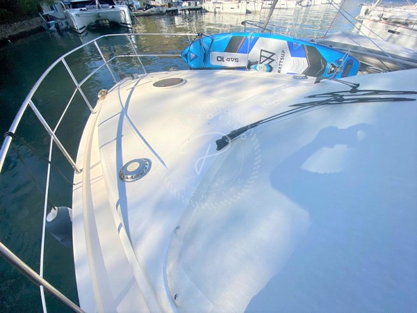 2009 AZIMUT 42