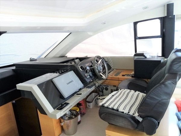 2012 FAIRLINE TARGA 50 GT
