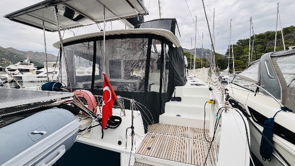 2018 LAGOON 40 OWNER'S VERSION