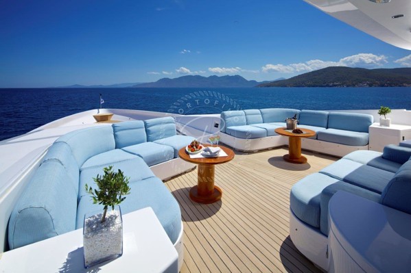 2006/2013 MONDOMARINE CUSTOM 49M