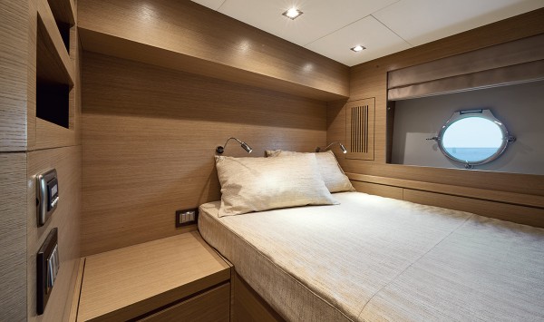 2019 MONTE CARLO YACHT 80