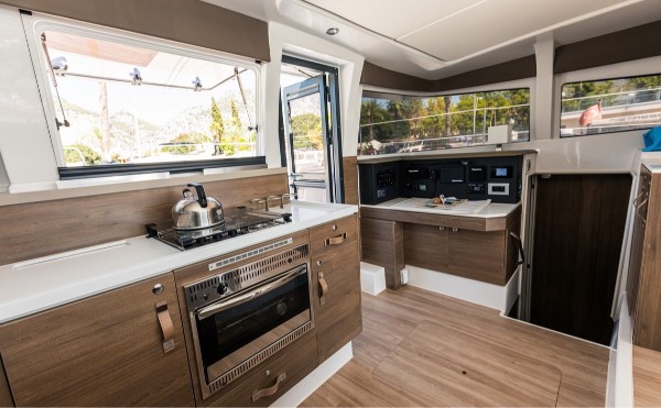 2022 BALI 4.2 CATAMARAN 12.85M