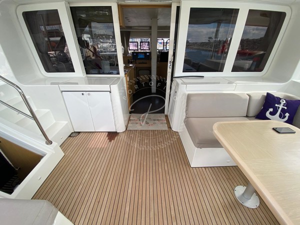 2013 LAGOON 52