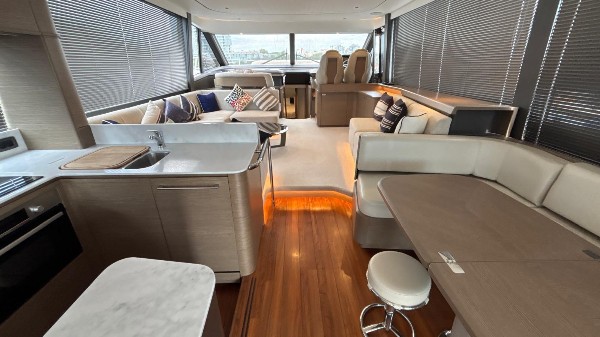 2023 PRINCESS F65