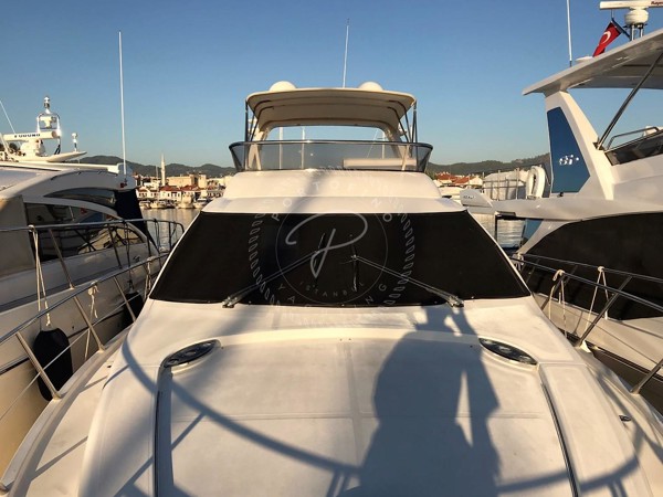 2010 AZIMUT 53 FLY