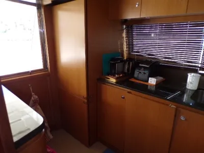 2009 FERRETTI YACHTS 630
