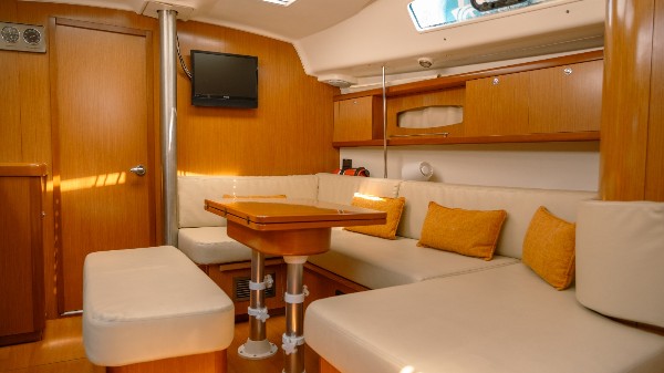 2008 BENETEAU OCEANIS 40 