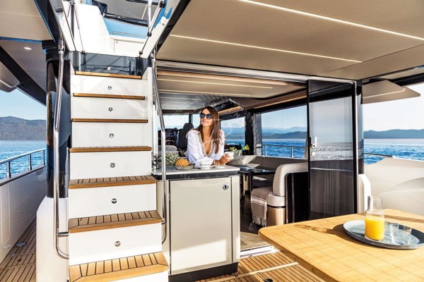 2018 ABSOLUTE NAVETTA 58