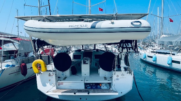 2020 JEANNEAU SUN ODYSSEY 410