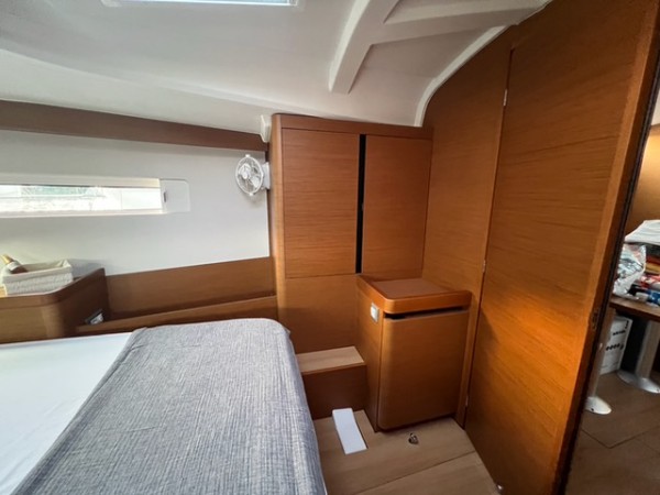2023 JEANNEAU SUN ODYSSEY 440