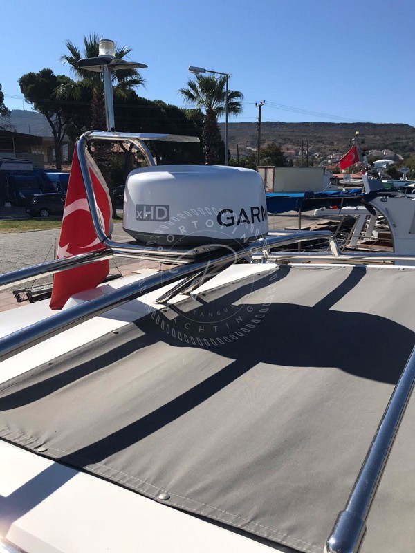 2016 AXOPAR 37 AC