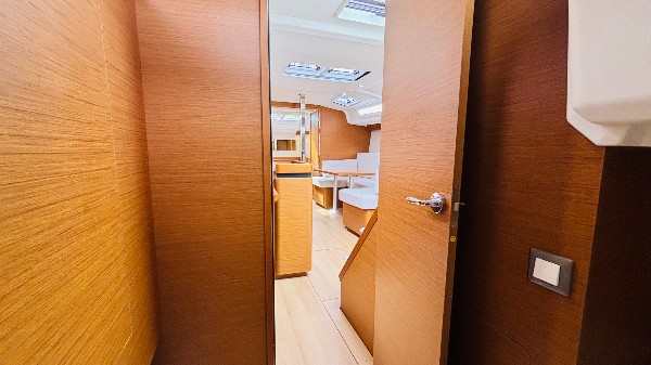 2023 JEANNEAU SUN ODYSSEY 440
