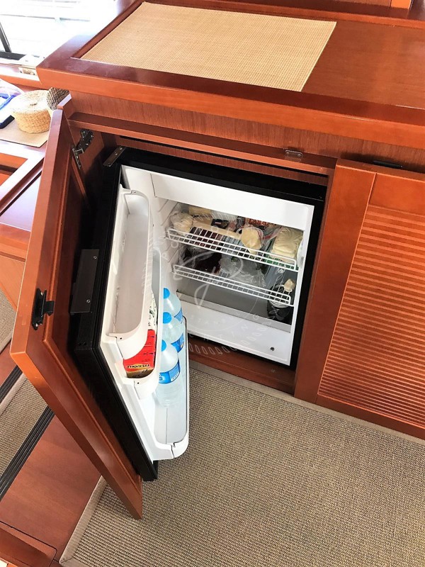 2014 BENETEAU SWIFT TRAWLER 50