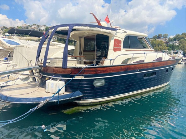 2010 APREAMARE 48